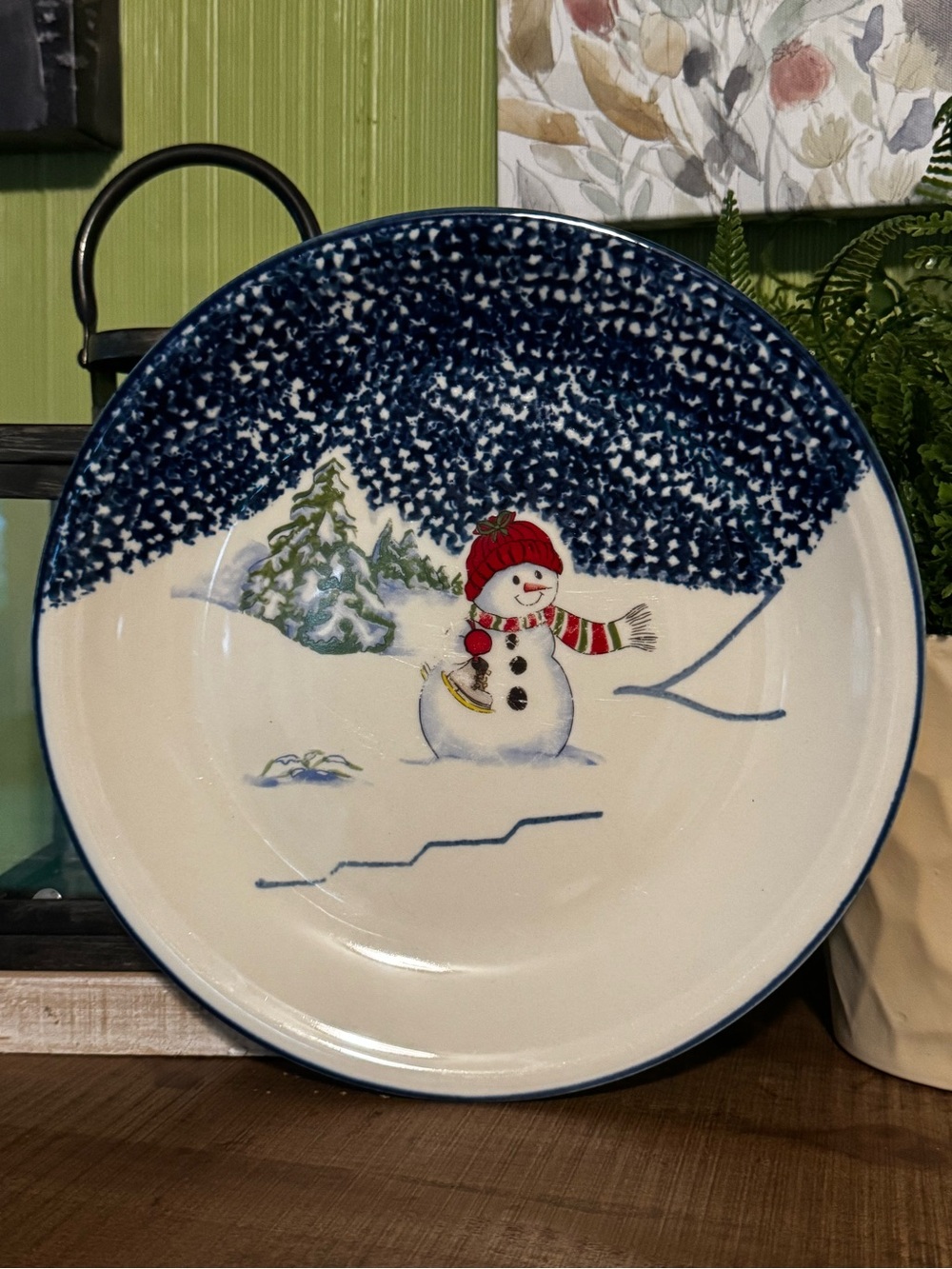 Thomson Pottery 10” Snowman Festive Holiday Dinner Plate Ice Skate Christmas